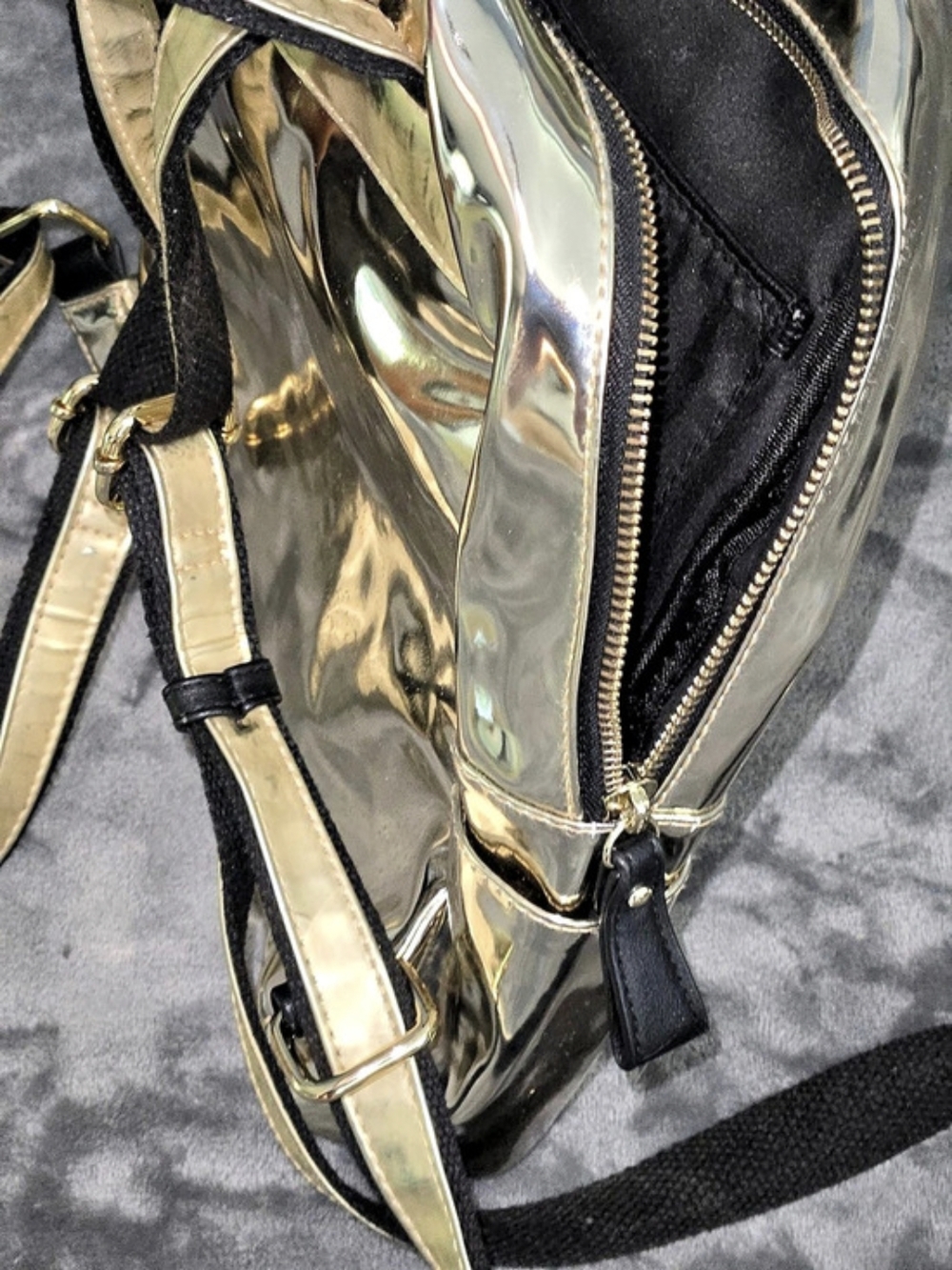 Metallic Silver Backpack - Picture 4 of 7
